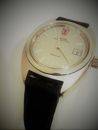 OMEGA MEGAQUARTZ 32 KHz 