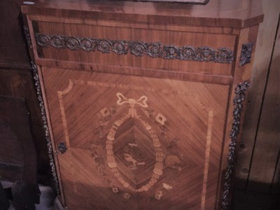 Mini Bar