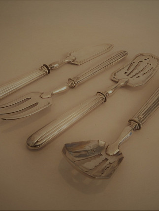 Srebrni Set za Kolače