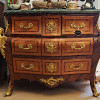 Komod Luj XV stil