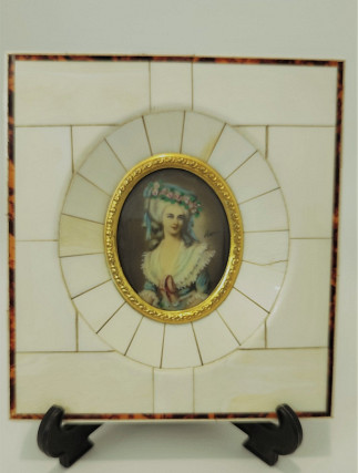 Minijatura od slonovače