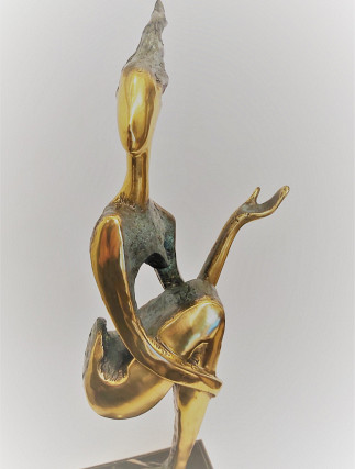 "The Sitting One II" Skulptura