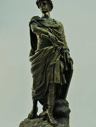 Brončana Skulptura Cezara