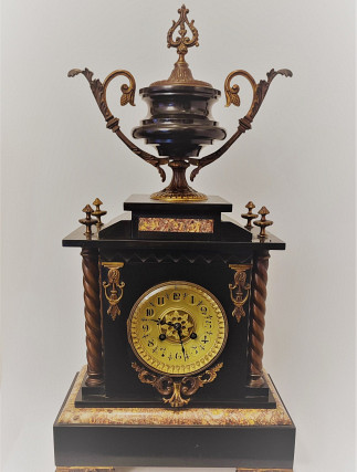 Francuski Kaminski sat